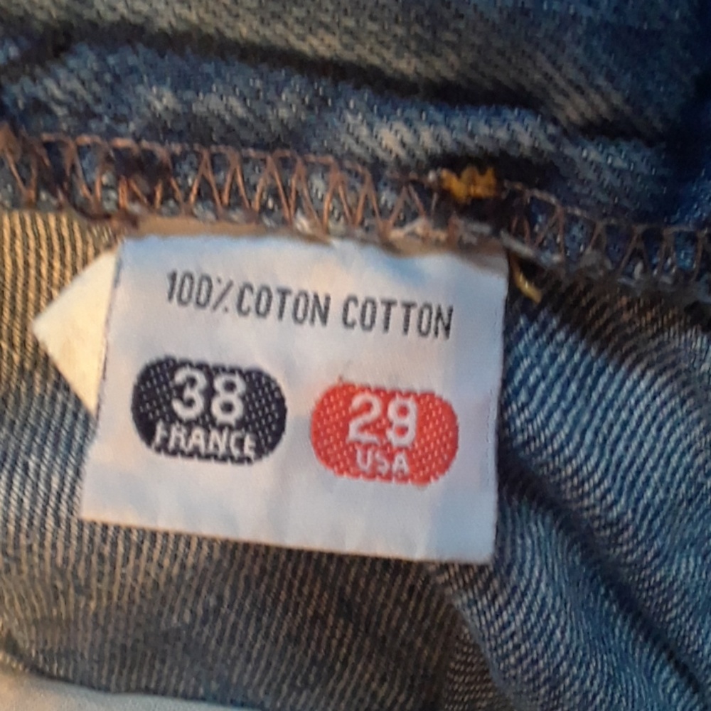 Shorts - Picture 4 of 4